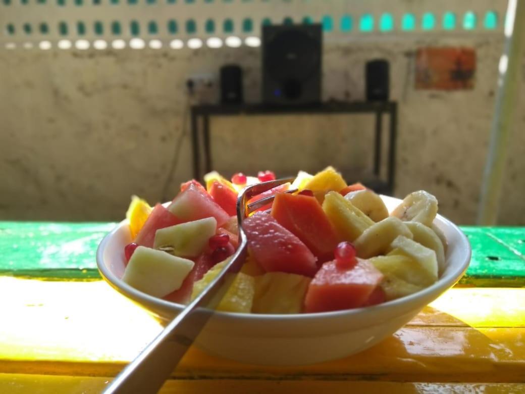 Rasta Mansion Beach Hostel And Rooms Arambol Eksteriør billede